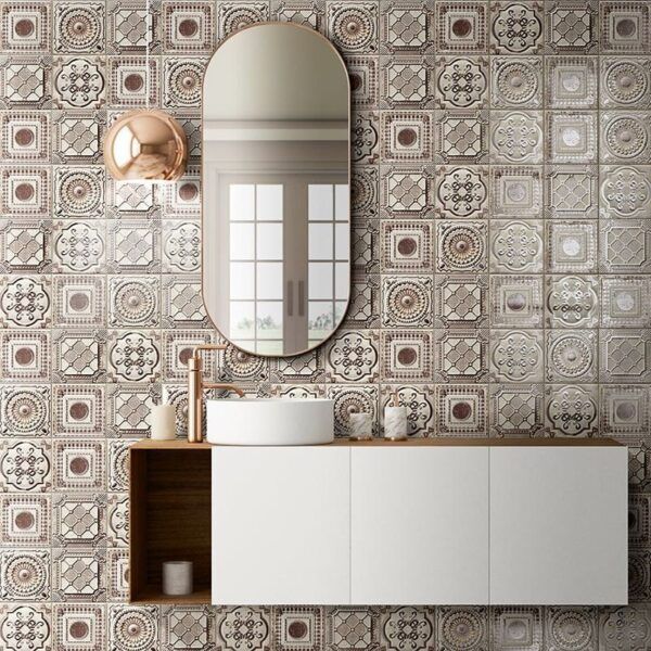Anticatto_White_20x20_g
